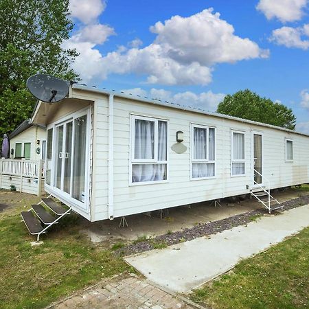 Modern 6 Berth Caravan At Highfield Grange In Essex Ref 26609P Clacton-on-Sea Luaran gambar